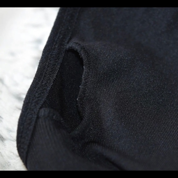 DKNY SPORT S WOMEN’S BRA IN BLACK EXCELLENT CONDITION REMOVABLE PADS, S - Picture 5 of 6